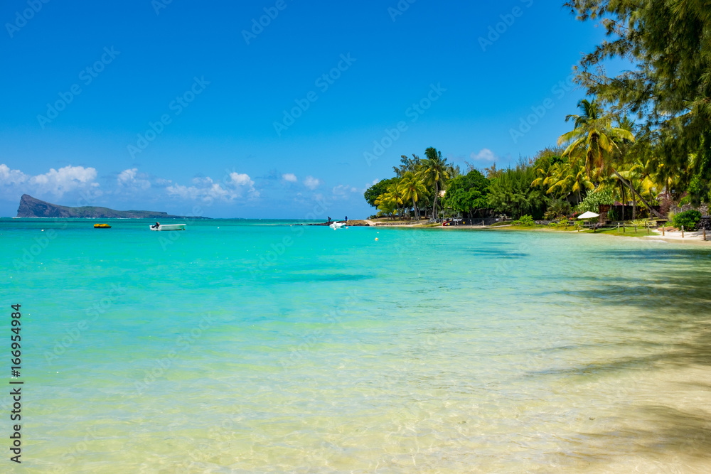 Naklejka premium amazing white beaches of Mauritius island. Tropical vacation