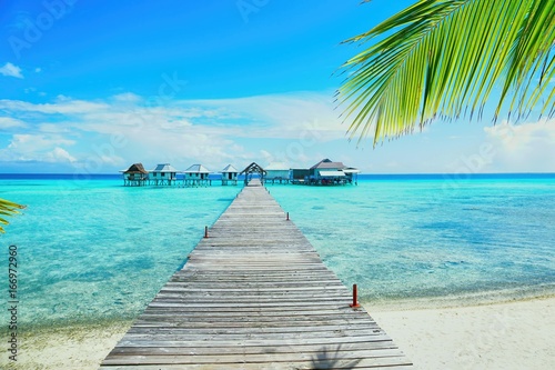 eden island pier - tikehau