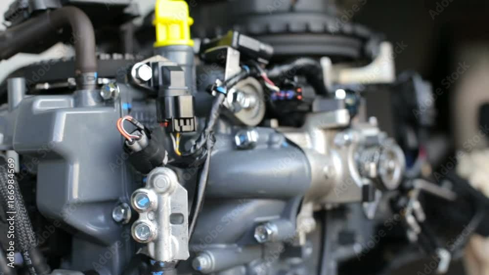 Repair of four-stroke outboard motor Repair of four-stroke outboard motor