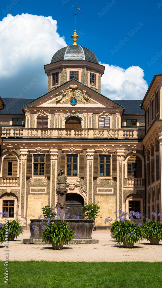 Fototapeta premium Frontansicht Schloss Favorite, Förch Baden Württemberh