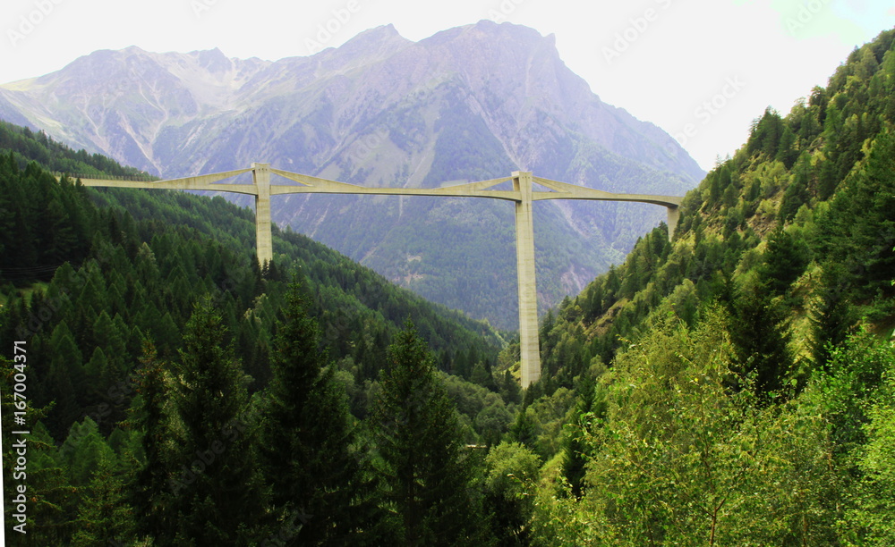 Fototapeta premium Ganter Brücke Wallis Schweiz