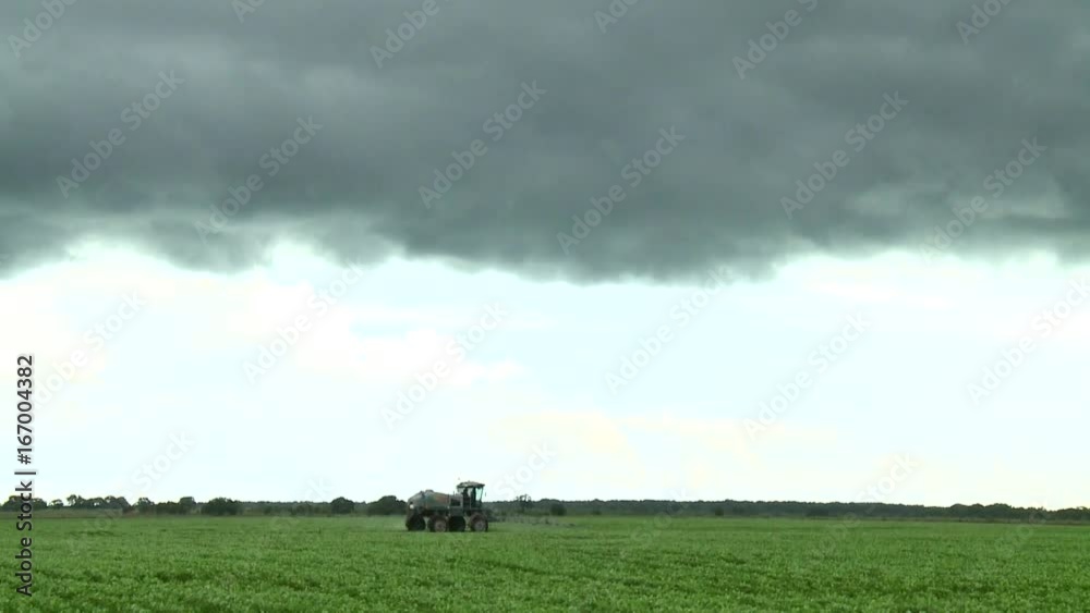 Spraying field Spraying field
