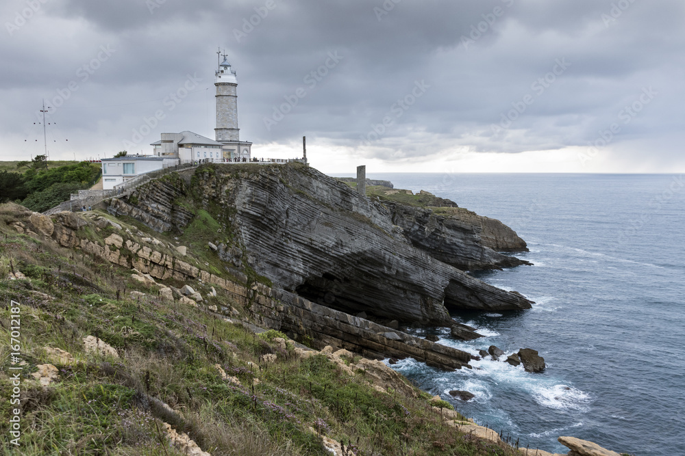 faro de cabo mayor en santander