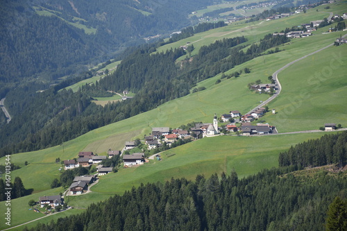 Osttirol, Pustertal, Pustertaler Höhenstraße, Lienz, Sillian, Sommer, Wiese, Dorf, Abfaltersbach, Assling, Ried, Goll, Ass, Anras, Winkl photo