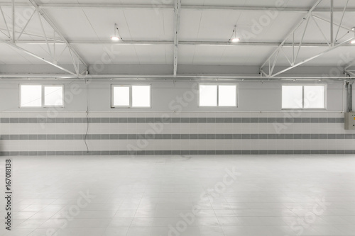 empty warehous  clean space