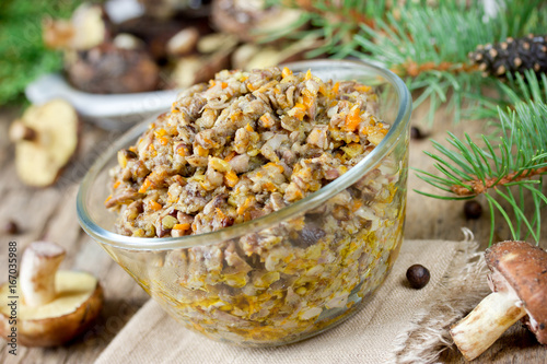 Photos Wild mushroom caviar
