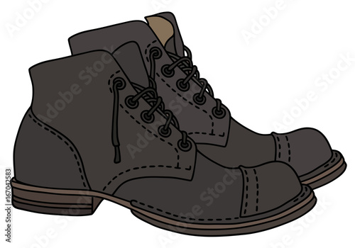 Old dark leather lacing shoes