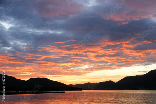 Sonnenuntergang in Iseo am Iseosee © Klaus Bauer