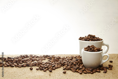 コーヒー豆 © ogustudio