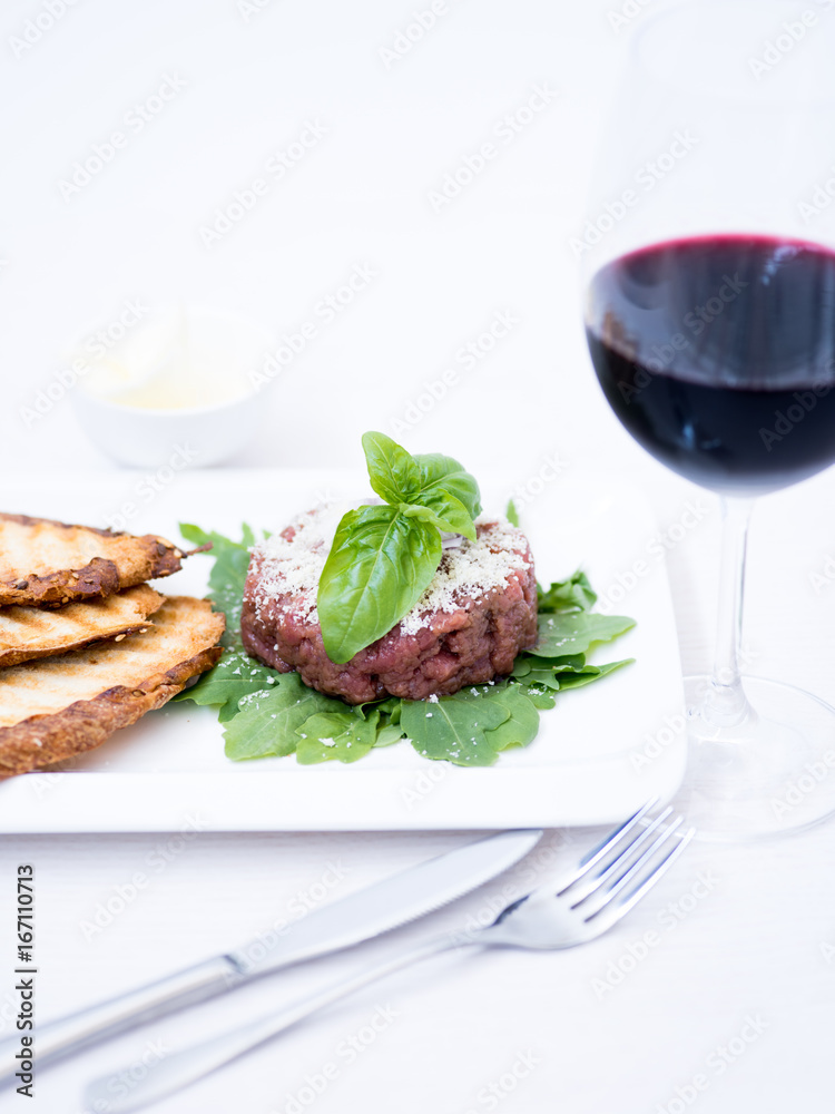 Tartare of beef with toasted bread