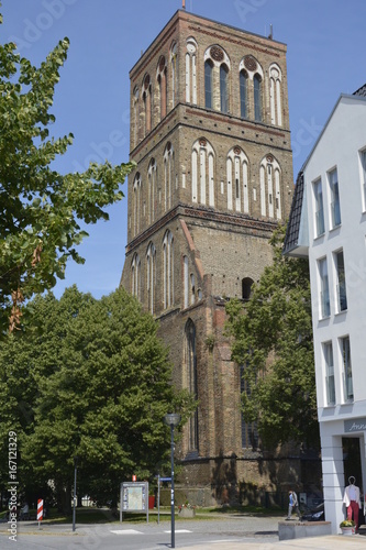 Kirch-Turm ohne Spitze, Anklam photo