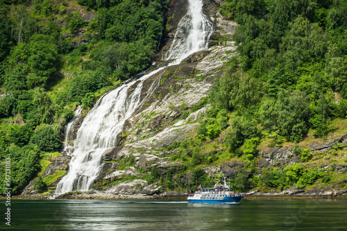 Foto Blick auf den Geirangerfjord in Norwegen