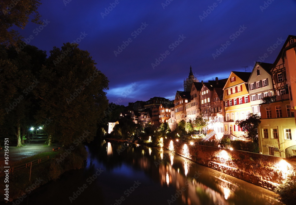 Obraz premium Tübingen am Abend