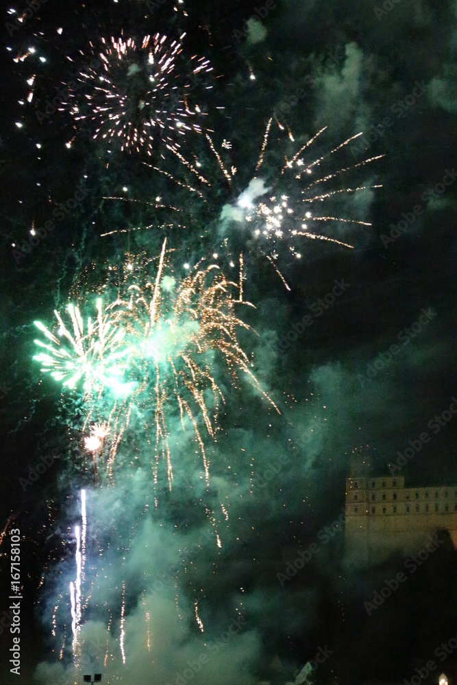 Feuerwerk - Explosion - Bunt