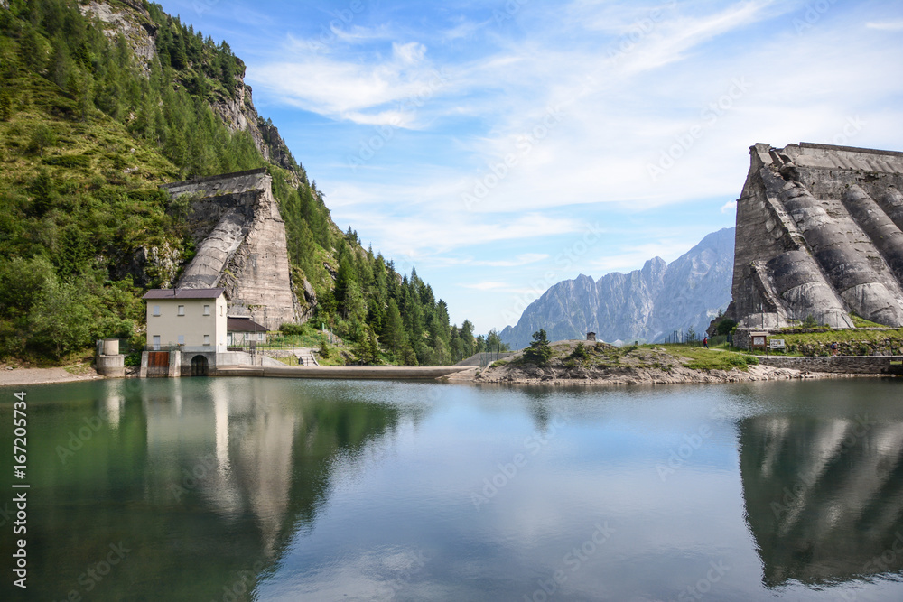 Fototapeta premium diga del Gleno