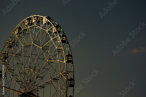 Ferris wheel photo