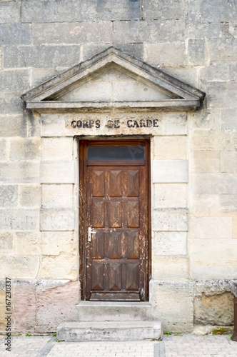 Gate of the guardhouse of the prison © Demande Philippe