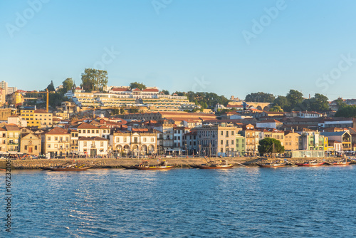 Porto, Portugal, panorama of the Douro, downtown © Pascale Gueret