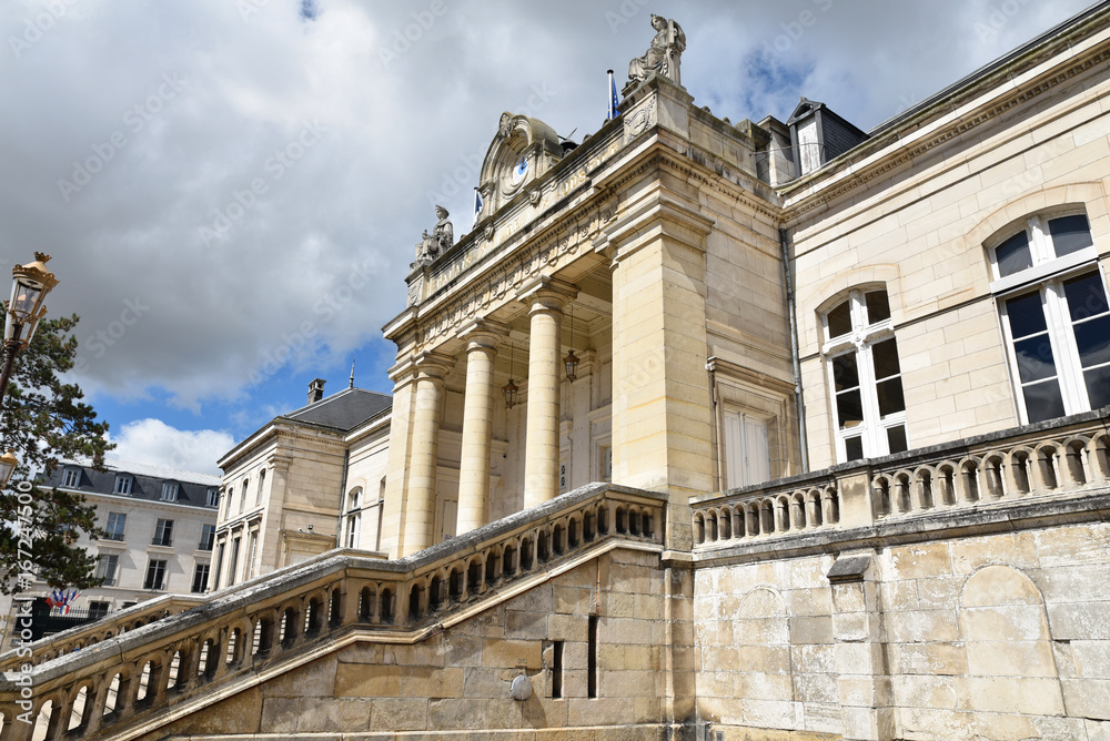 Palais de justice à Auxerre en Bourgogne, France
