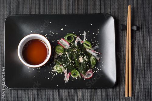 Wakame salad with sesame seeds