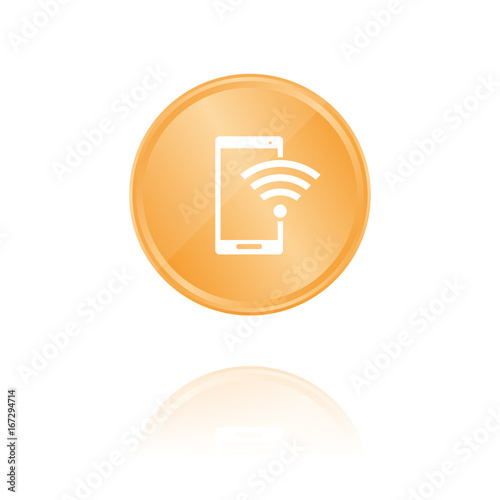 Smartphone WLAN Bronze Münze mit Reflektion