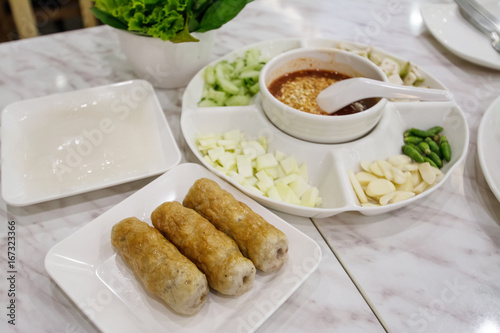 Vietnamese Meatball Wraps (Nam Neung)