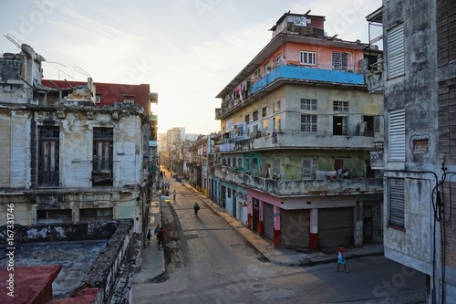 Fényképezés in den Straßen von Havanna auf Kuba, Karibik