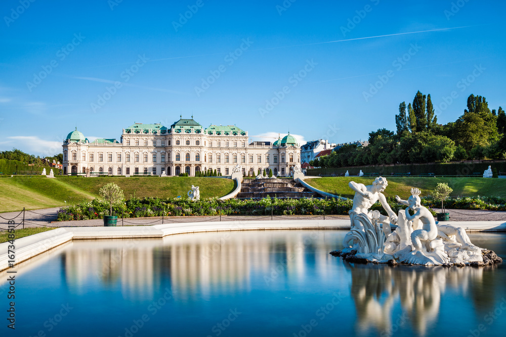 Obraz na płótnie Belvedere palace in Vienna, Austria w salonie