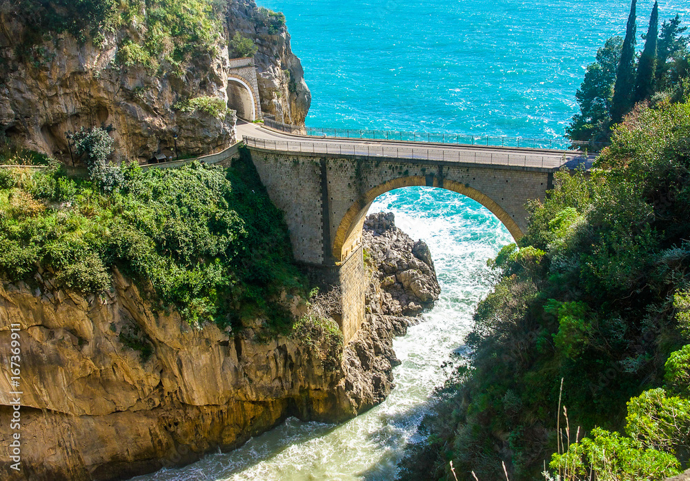 The Amalfi Drive - One of the World's Most Amazing Roads

