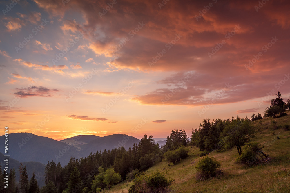 Obraz premium Sunset mountains