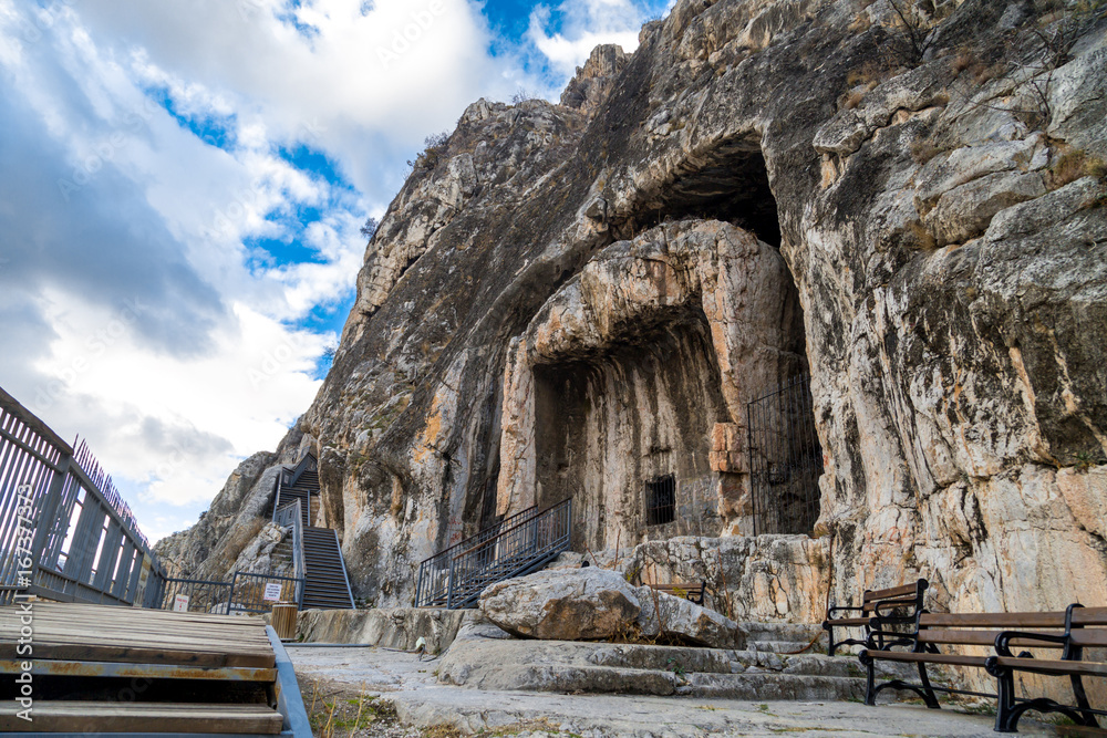 Fototapeta premium King Rock Tombs in Amasya