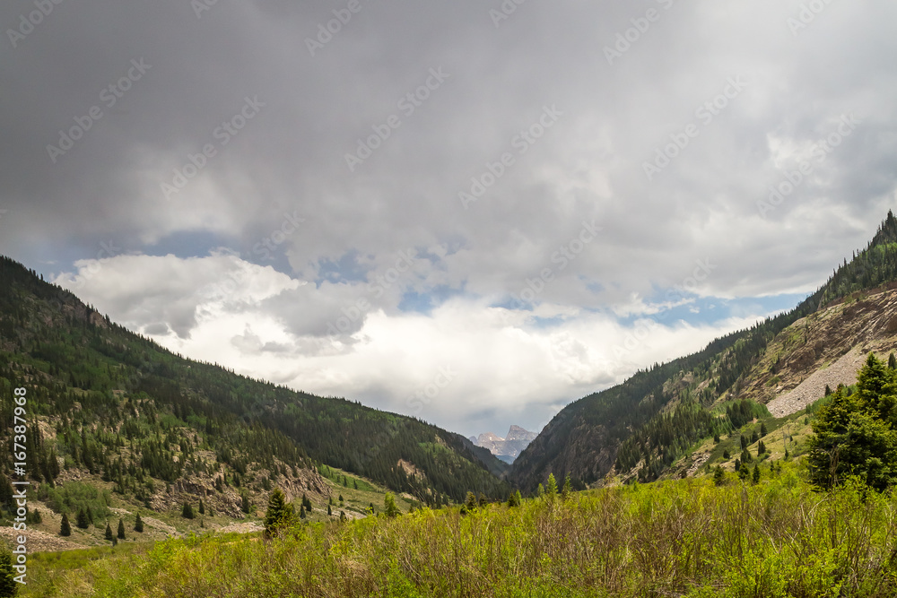 Obraz premium A trip up the Animas River