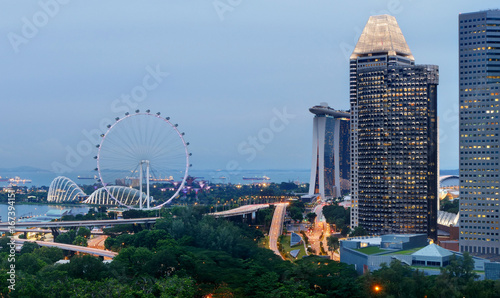 Singapour et sa grande roue. © Prod. Numérik