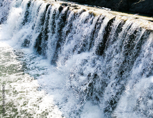 Kleiner Wasserfall