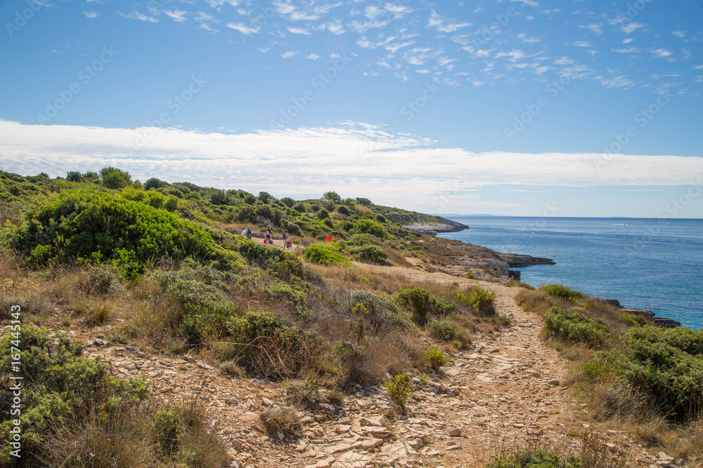 Küsten am Kap Kamenjak, Premantura, Istrien, Kroatien Küsten am Kap Kamenjak, Premantura, Istrien, Kroatien