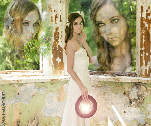 Canvas Print Woman Shaman and phantoms