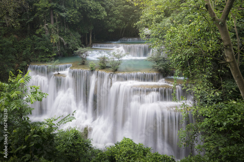 Huai Mae Khamin Waterfall is one of most beautiful waterfalls in Thailand. © 9tiw