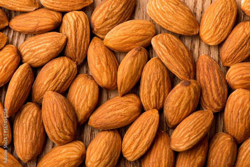 almond almond