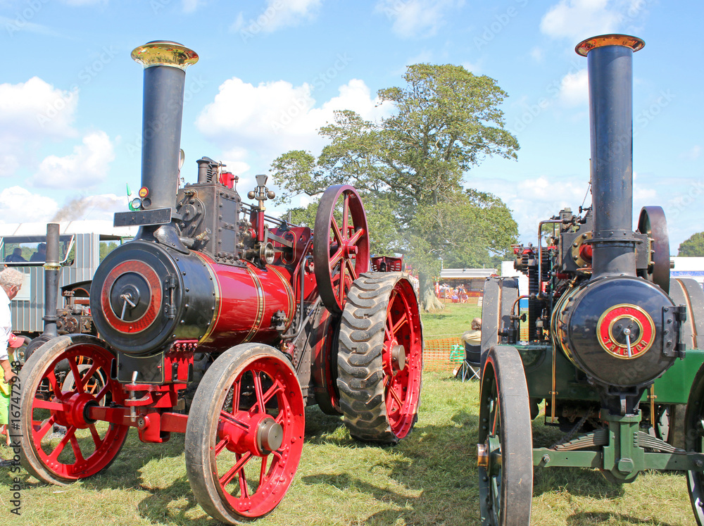 Steam traction engines