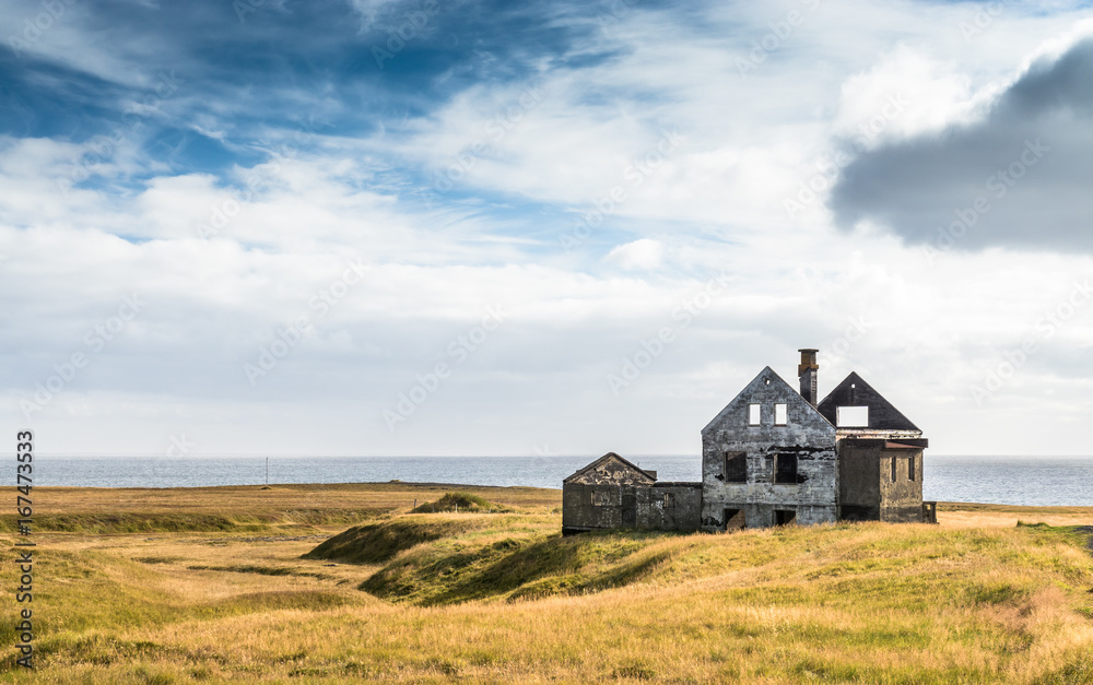 Verlassenes Haus bei Dagverðará auf der Snaefellsnes Halbinsel Verlassenes Haus bei Dagverðará auf der Snaefellsnes Halbinsel