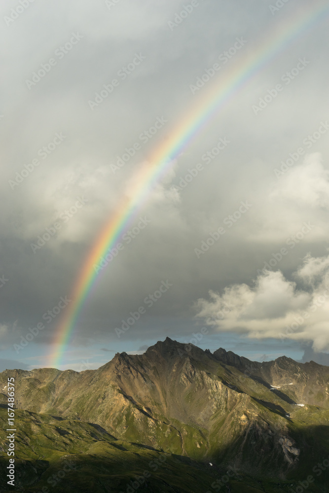 Regenbogen über dem Wildenkogel, Hohe Tauern