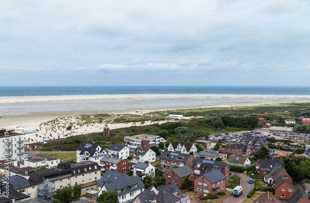 Stadt Borkum Luftaufnahme. Nordseeinsel Borkum. Ostfriesland. Stadt Borkum Luftaufnahme. Nordseeinsel Borkum. Ostfriesland.