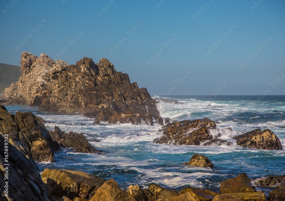 Breaking waves on the coast of the Otter Trail at the Indian Ocean