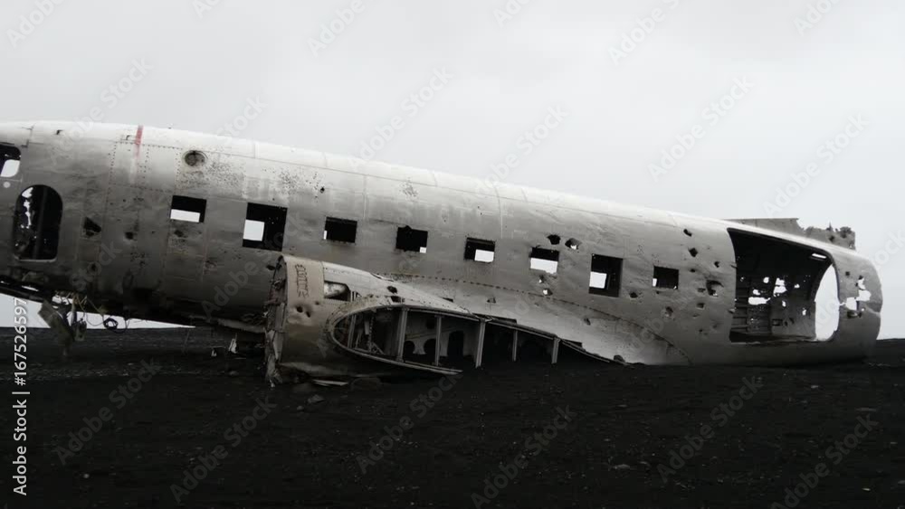 Pan from the plane wreck on the South coasts of Iceland Pan from the plane wreck on the South coasts of Iceland