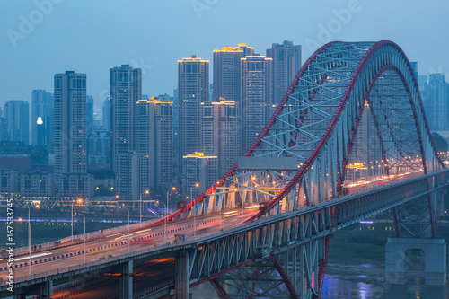 Fototapeta Naklejka Na Ścianę i Meble -  view of Chongqing Chaotianmen Changjiang River bridge at night.