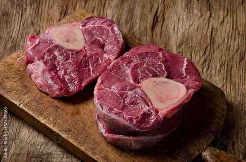 Raw ossobuco
