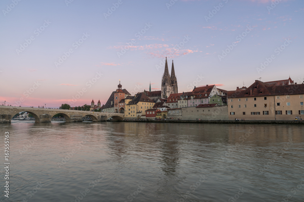 Sonnenuntergang in Regensburg, Deutschland