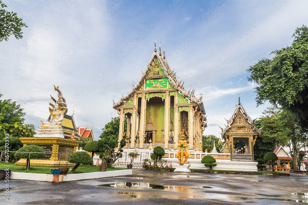 Fototapeta premium Thai temple 