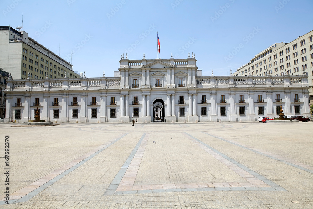 Obraz premium La Moneda Palace, Santiago de Chile, Chile