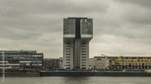 Kranhäuser (crane houses) in Cologne Hyper Timelapse